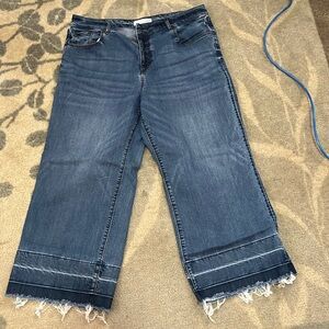 Wide legged, fringed loft jeans